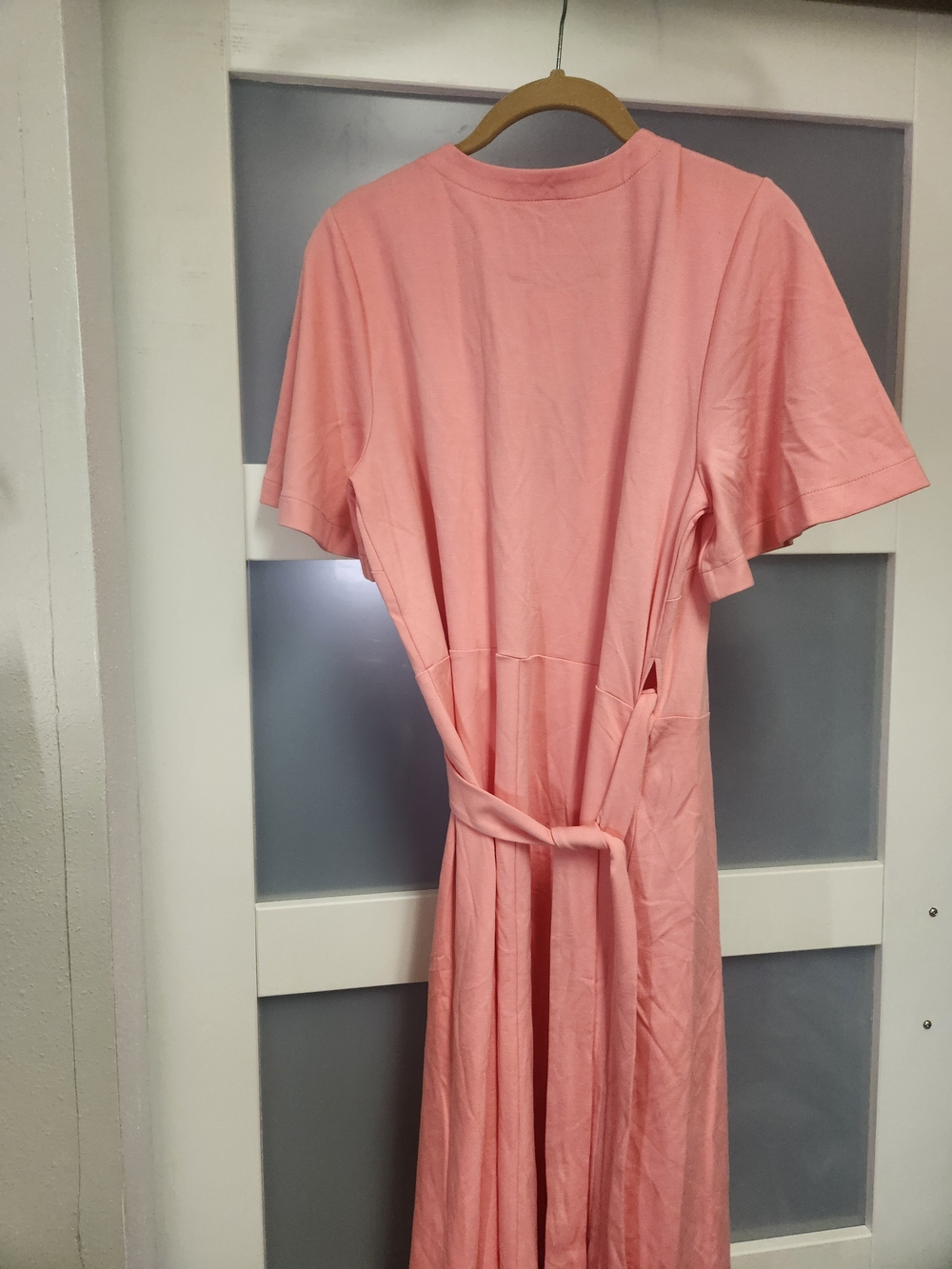 Dress Subcategory Classification - Picture 2 of 4